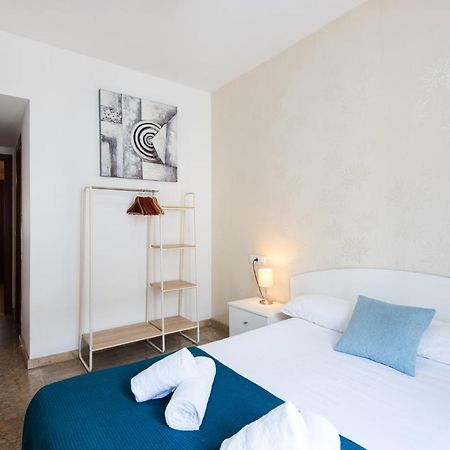 מאלגה Center Apartment 2Bed 2B Aircon Wif And Parking Free מראה חיצוני תמונה