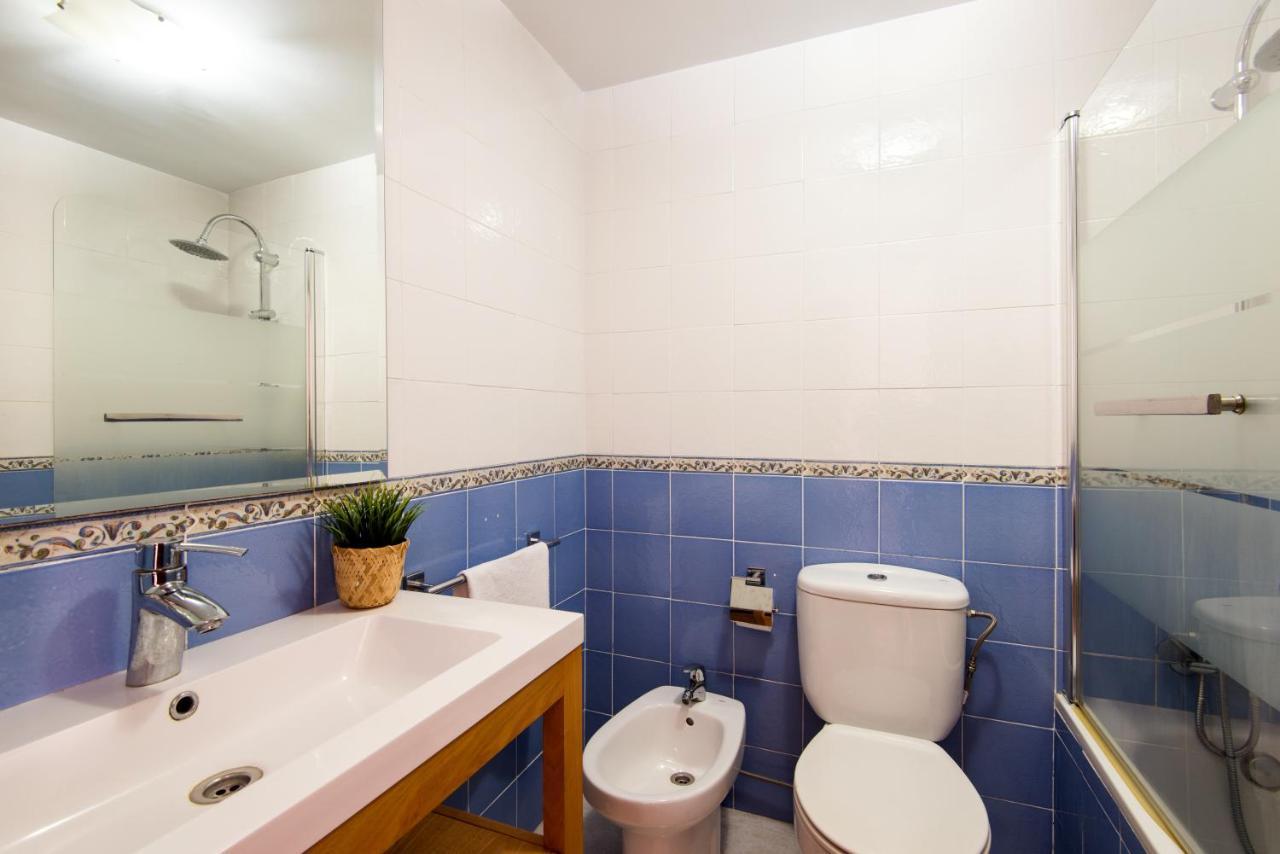 מאלגה Center Apartment 2Bed 2B Aircon Wif And Parking Free מראה חיצוני תמונה