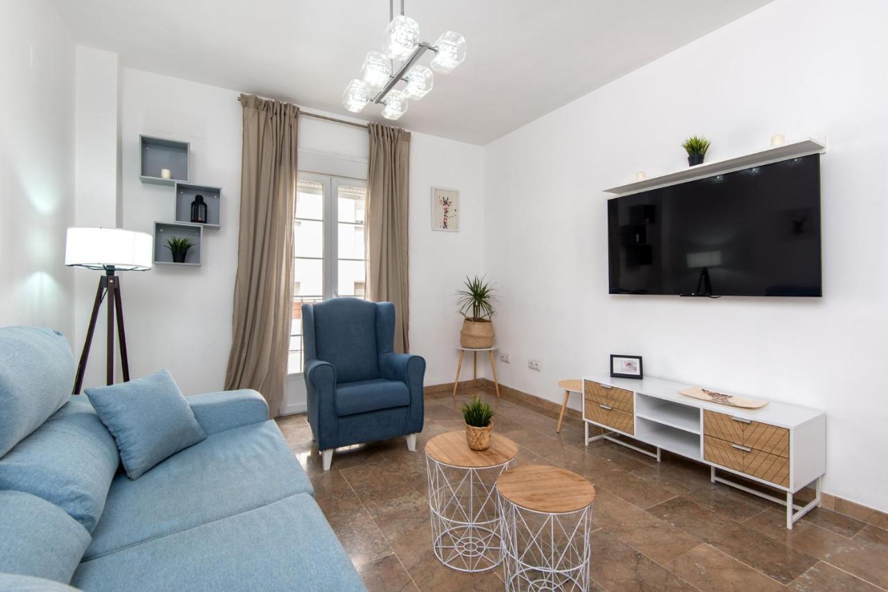 מאלגה Center Apartment 2Bed 2B Aircon Wif And Parking Free מראה חיצוני תמונה